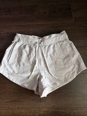 lululemon athletica Light Gray Elastic-Waist Athletic Shorts